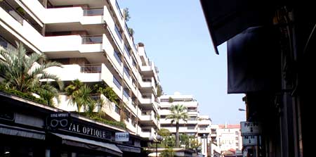 A street in Cannes, autumn 2005