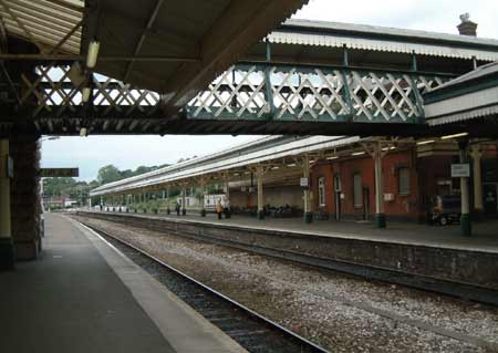 Photo of Exeter St David's Station by Elsie esq.