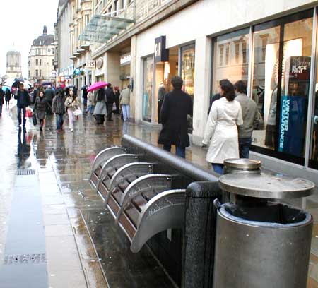 Anti-user seating in Oxford